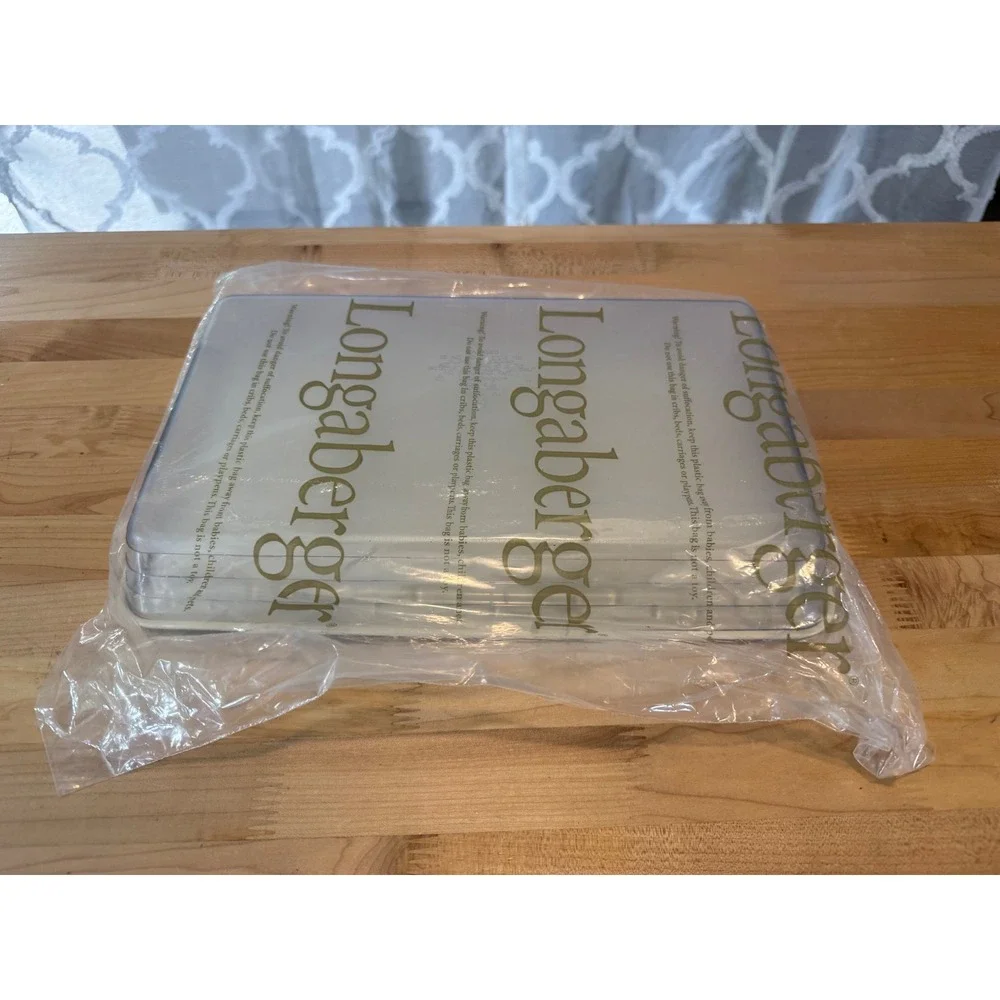 Longaberger medium serving